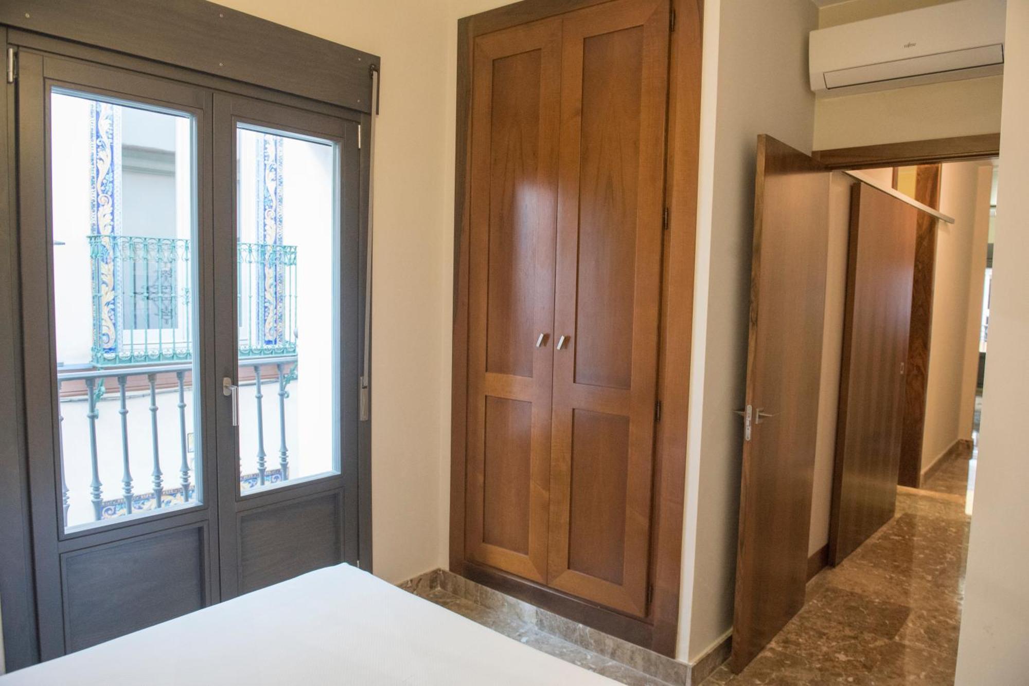 Luxury Puente De Triana Appartement
